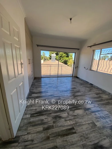 4-Bedroom Townhouse In Kamfinsa